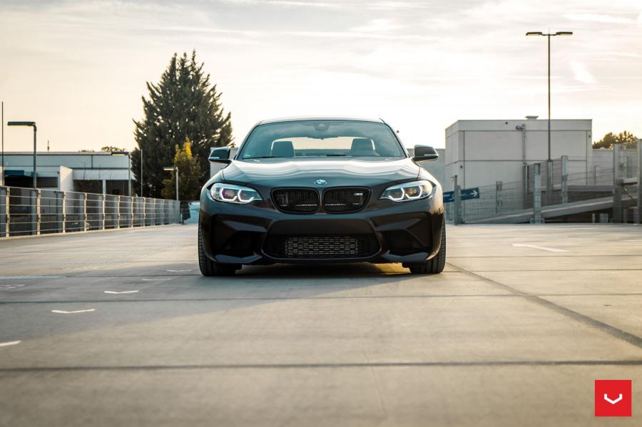  BMW M2 Coupe on Vossen Wheels (VFS-10) 2018 года  (фото 42 из 44)